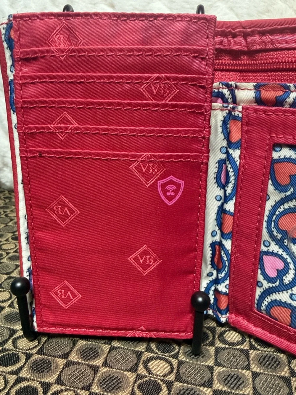 Vera Bradley ‘Stitched Flowers’ RFID Quilted Wallet - Picture 6 of 9